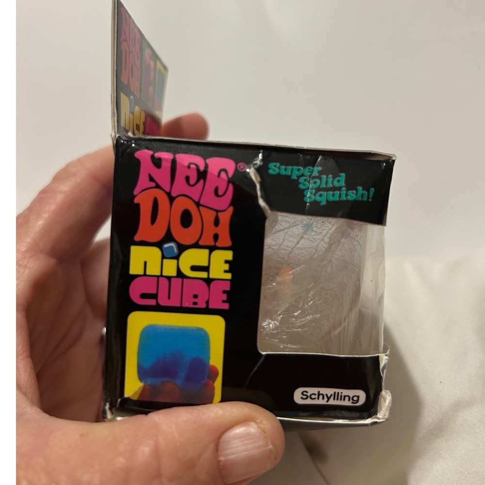 Schylling NeeDoh Nice Cube Pink Super Solid Squish Sensory Fidget Toy NIB - Picture 2 of 5